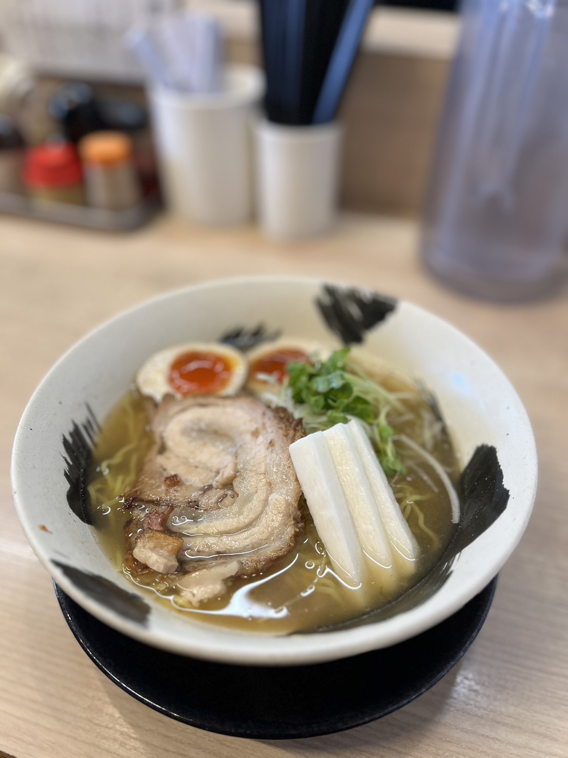 麺や暁さんの梅塩ラーメン♪　　　　近藤